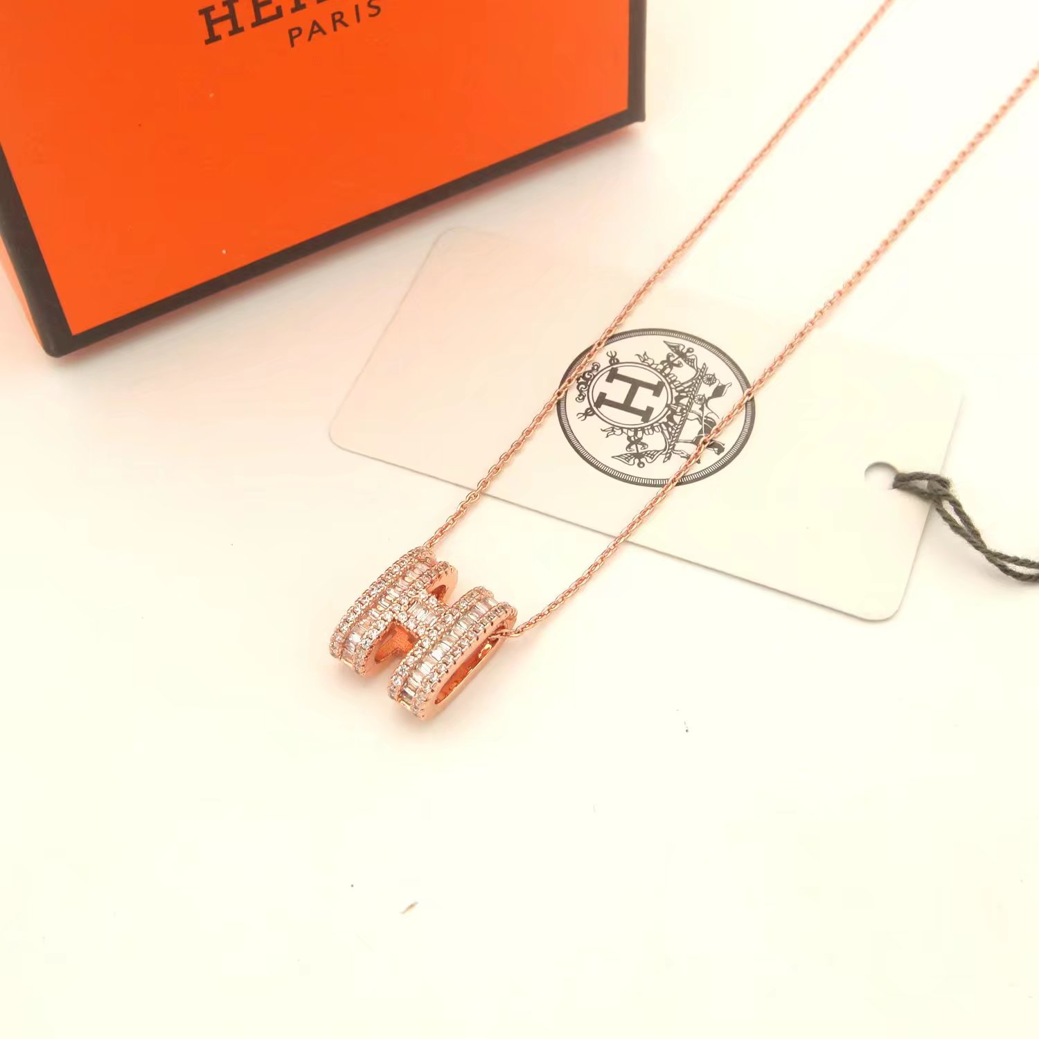 Hermes Necklace - DesignerGu