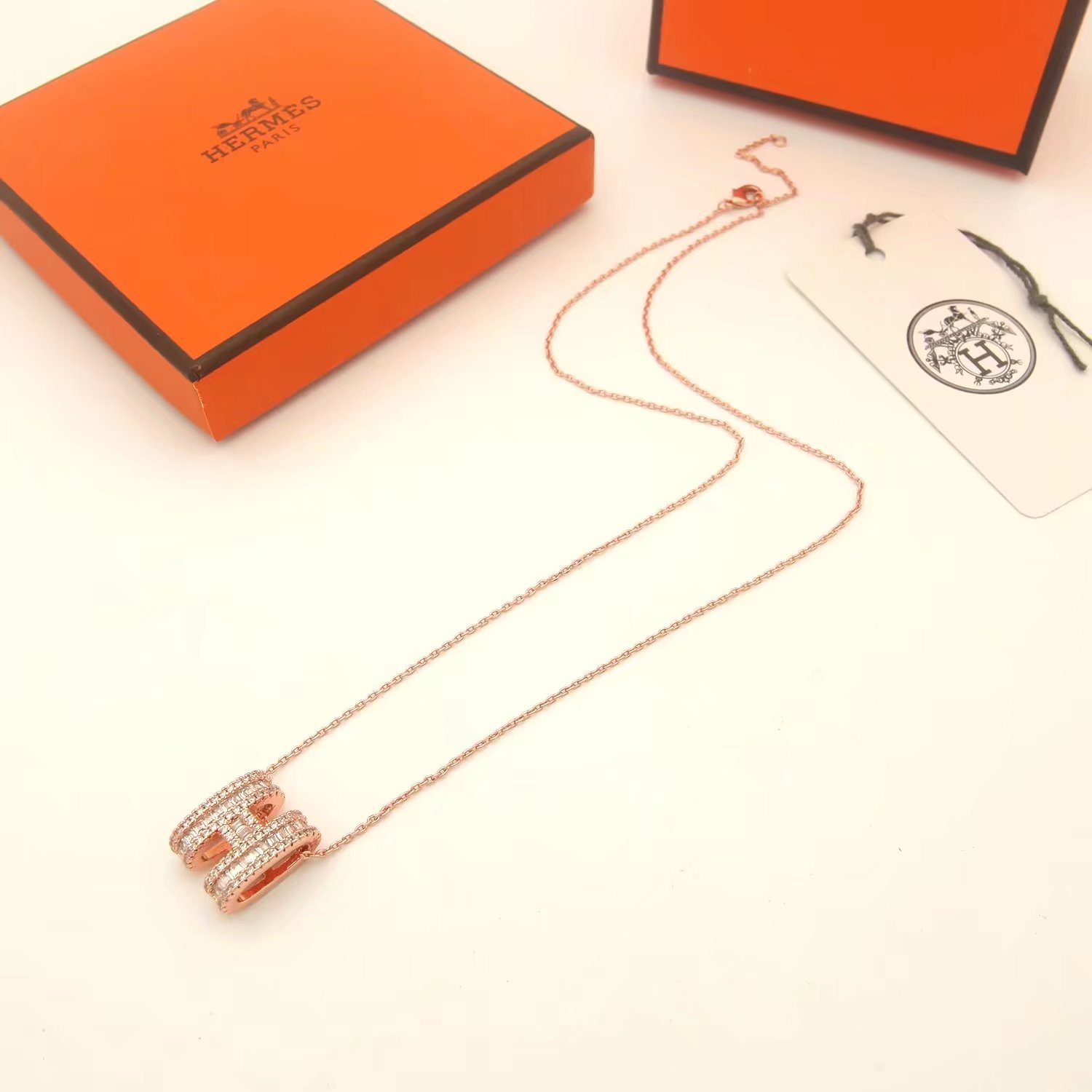 Hermes Necklace - DesignerGu