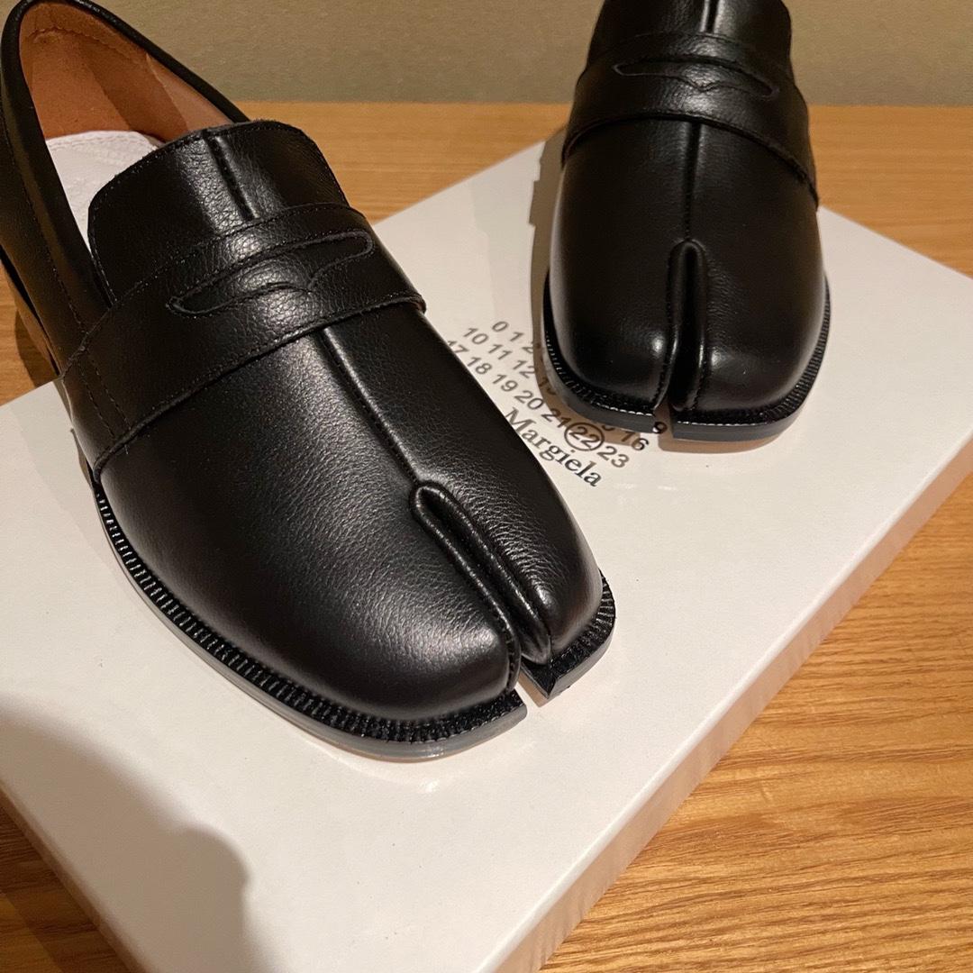 Maison Margiela Tabi Loafers - DesignerGu