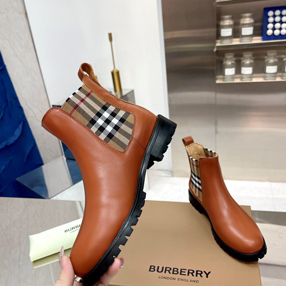 Burberry Vintage Check Detail Leather Chelsea Boots - DesignerGu