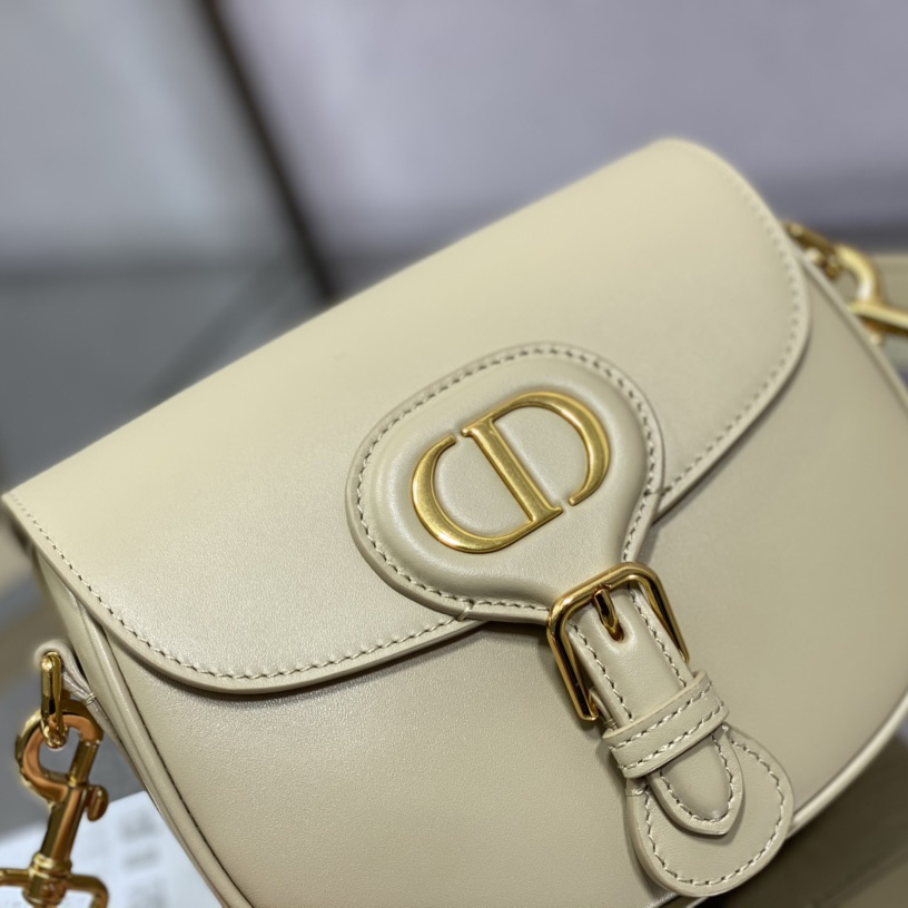 Dior Small Dior Bobby Bag(18-14-5cm) - DesignerGu