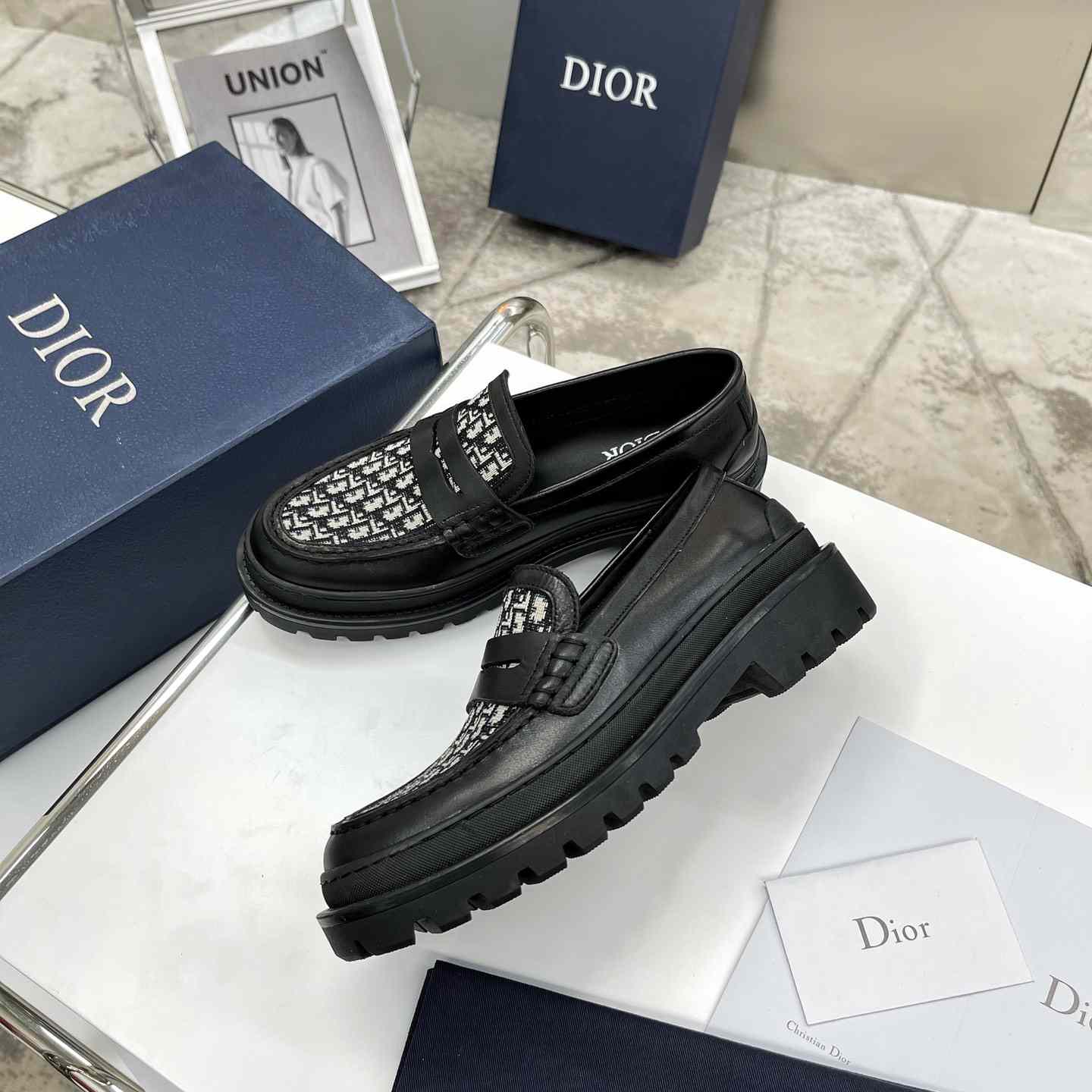 Dior Loafer - DesignerGu