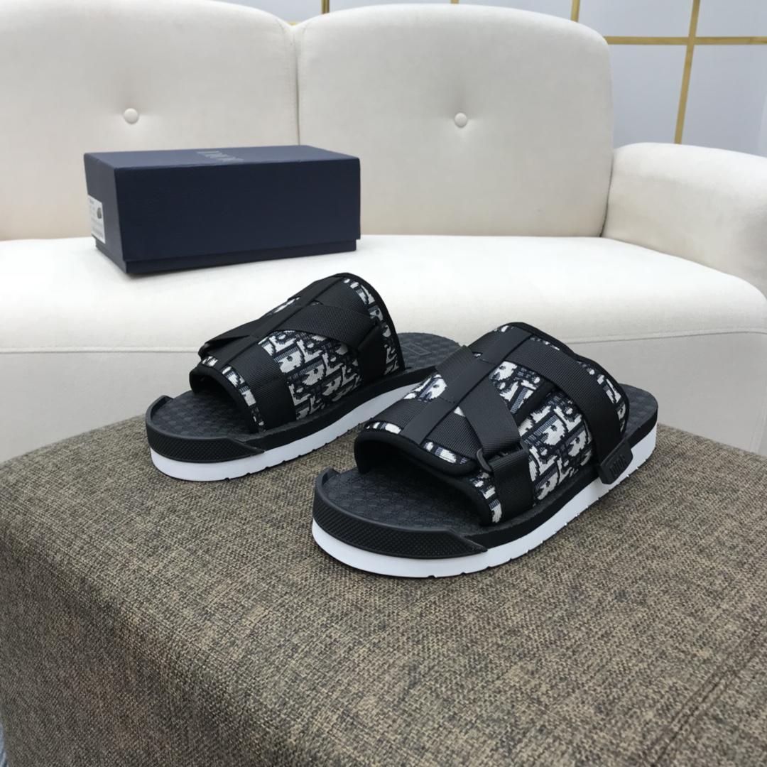 Dior D-Wander Slide  - DesignerGu