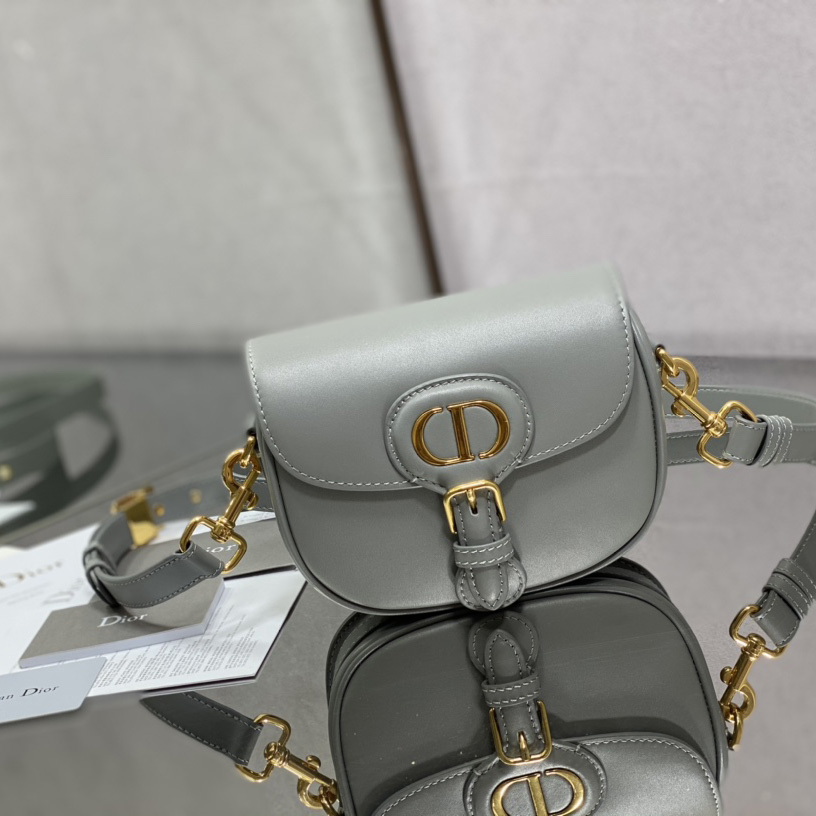 Dior Small Dior Bobby Bag(18-14-5cm) - DesignerGu