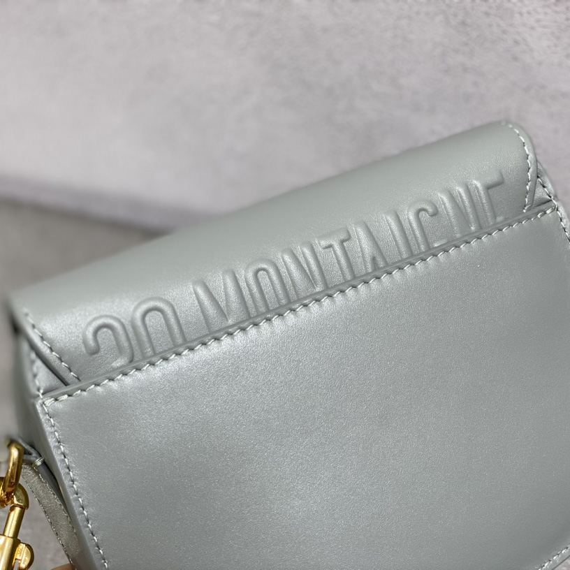 Dior Small Dior Bobby Bag(18-14-5cm) - DesignerGu