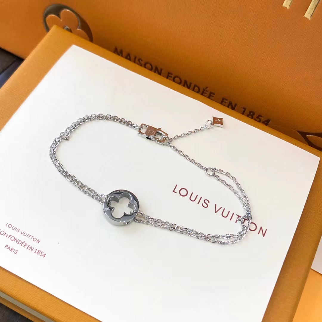 Louis Vuitton Empreinte Chain Bracelet   Q95619 - DesignerGu