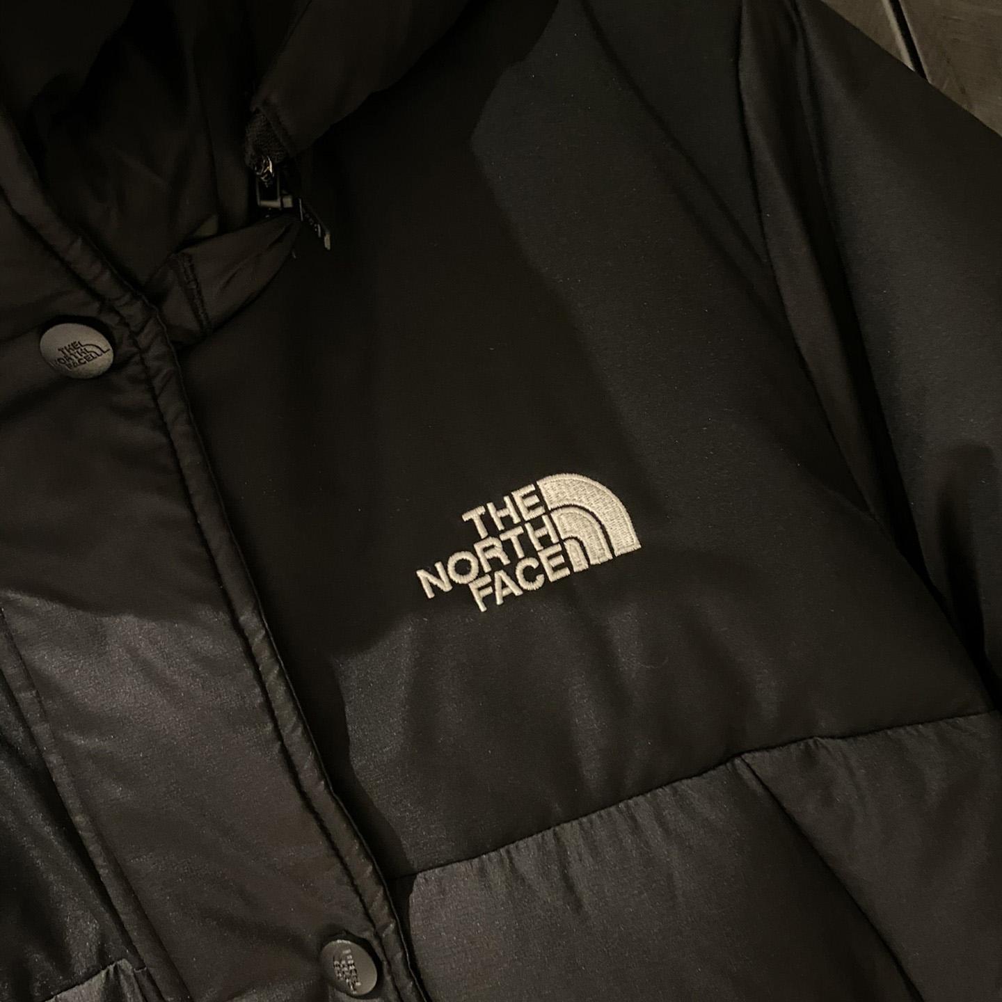 The North Face Embroidered-Logo Padded Coat - DesignerGu