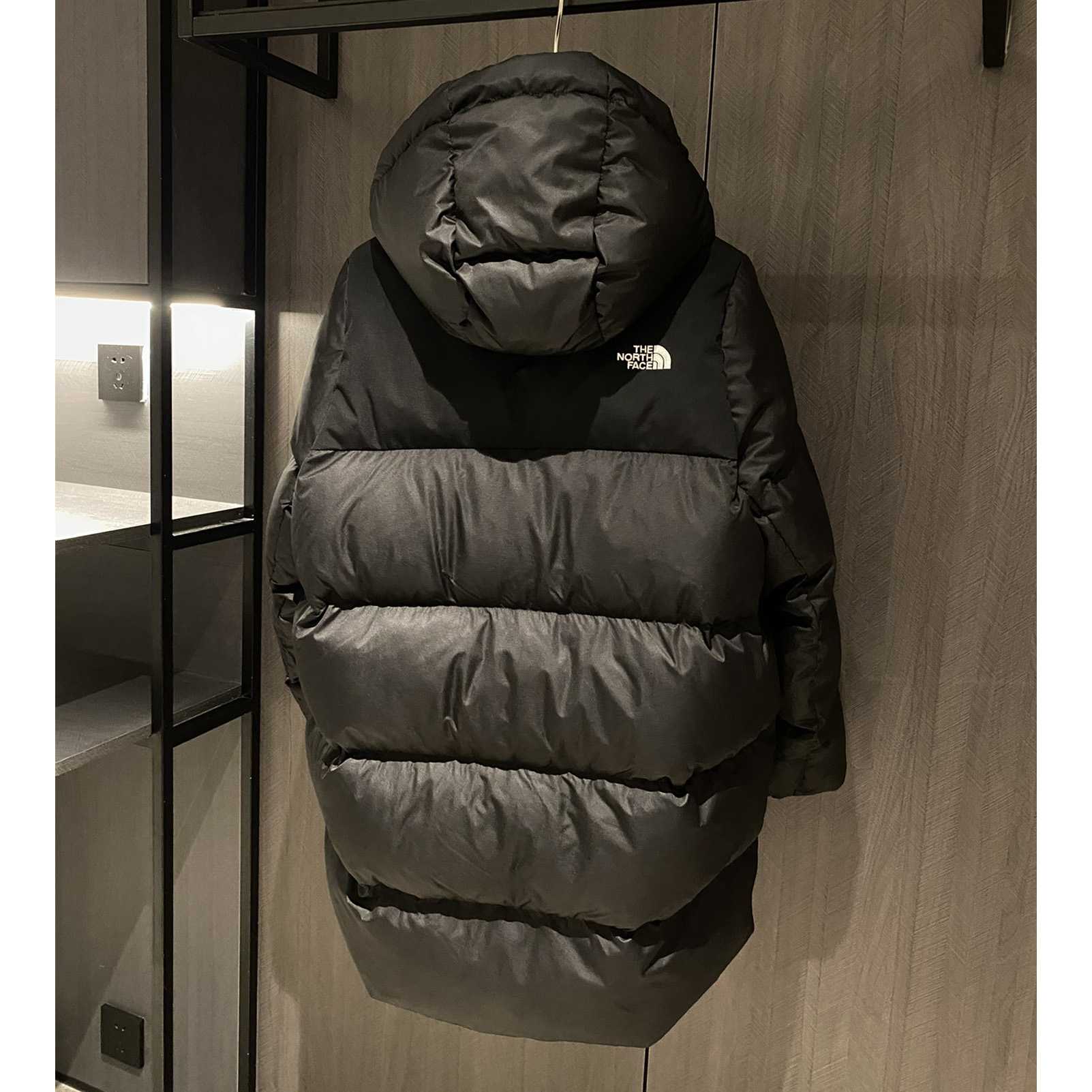 The North Face Embroidered-Logo Padded Coat - DesignerGu