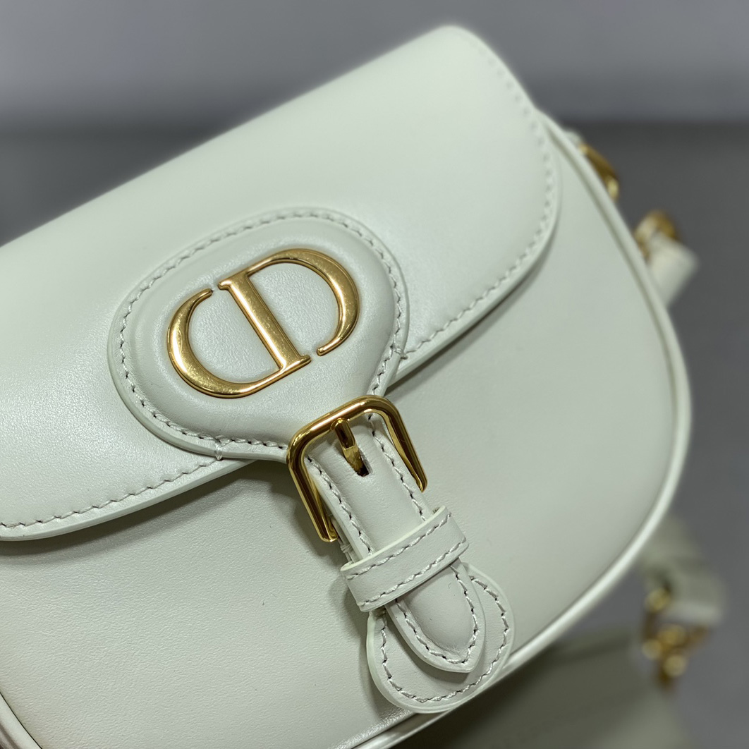 Dior Small Dior Bobby Bag(18-14-5cm) - DesignerGu