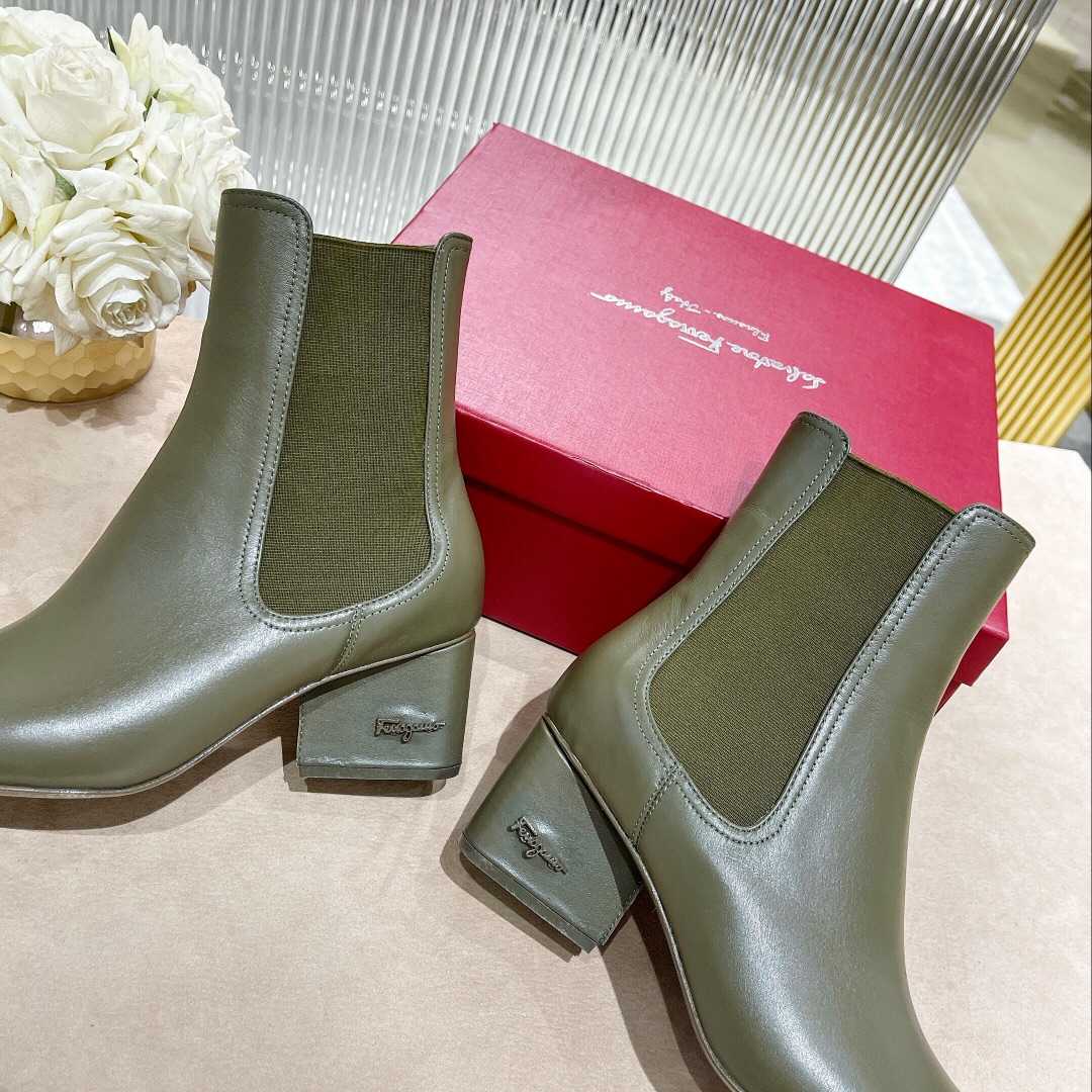 Ferragamo Leather Ankle Boot - DesignerGu