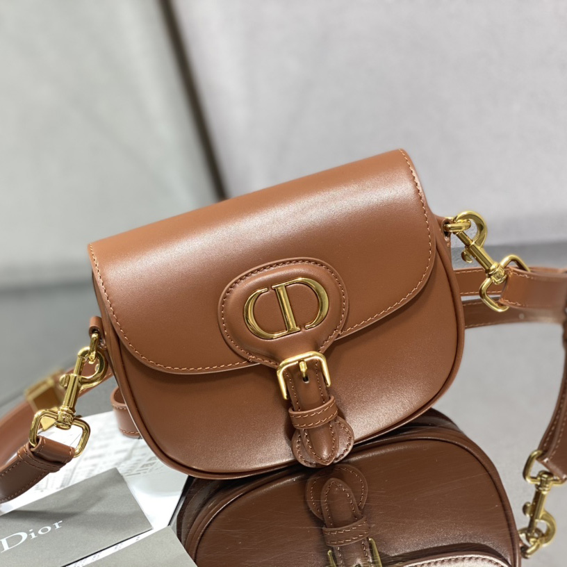 Dior Small Dior Bobby Bag(18-14-5cm) - DesignerGu