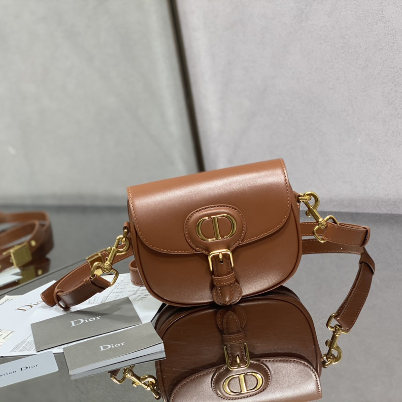 Dior Small Dior Bobby Bag(18-14-5cm) - DesignerGu