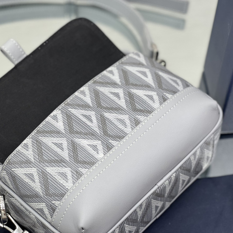 Dior Hit The Road Messenger Pouch(20.5-15-7 cm) - DesignerGu