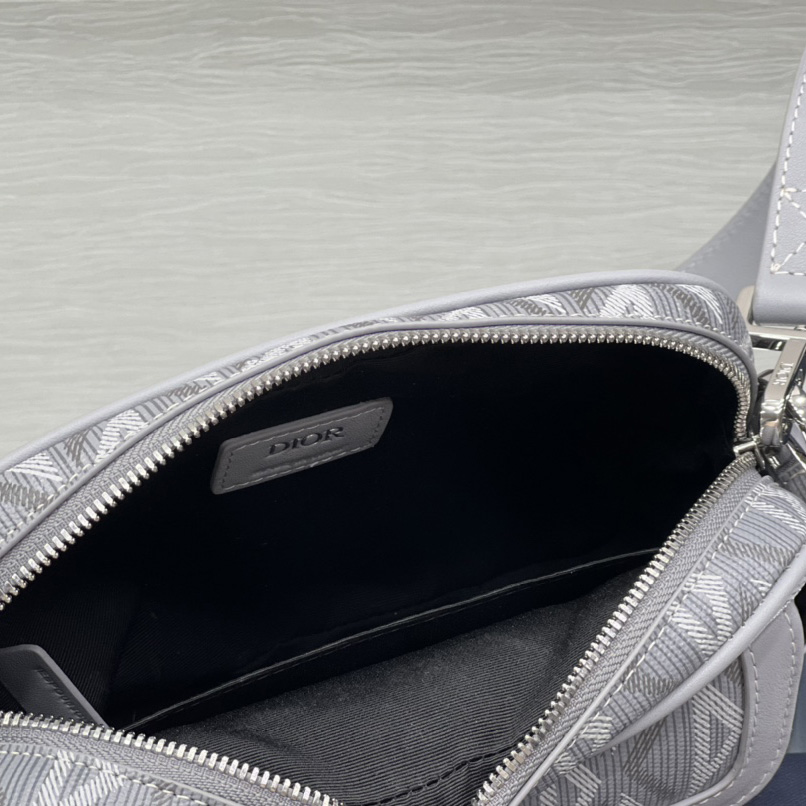 Dior Hit The Road Messenger Pouch(20.5-15-7 cm) - DesignerGu