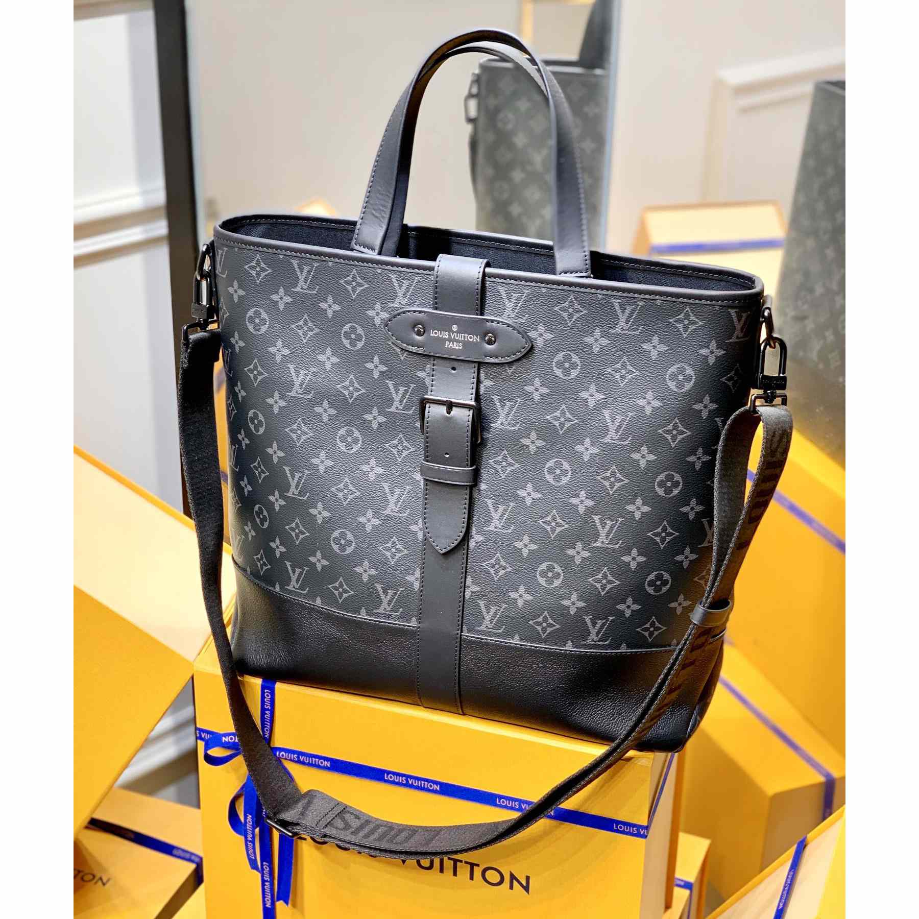 Louis Vuitton Saumur Tote(38-37-13cm) M45914 - DesignerGu