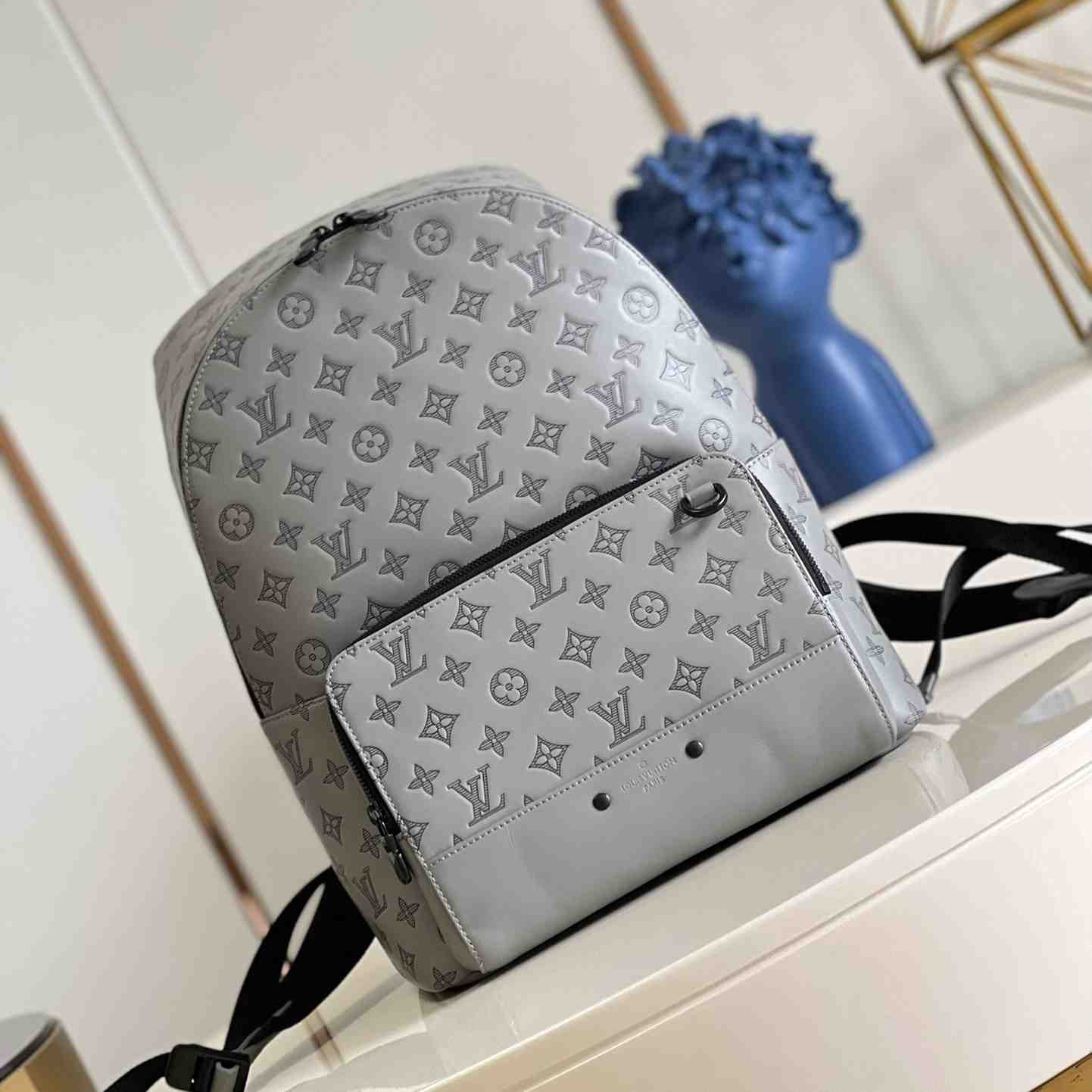 Louis Vuitton Backpack (33-41-18cm)  M46105 - DesignerGu