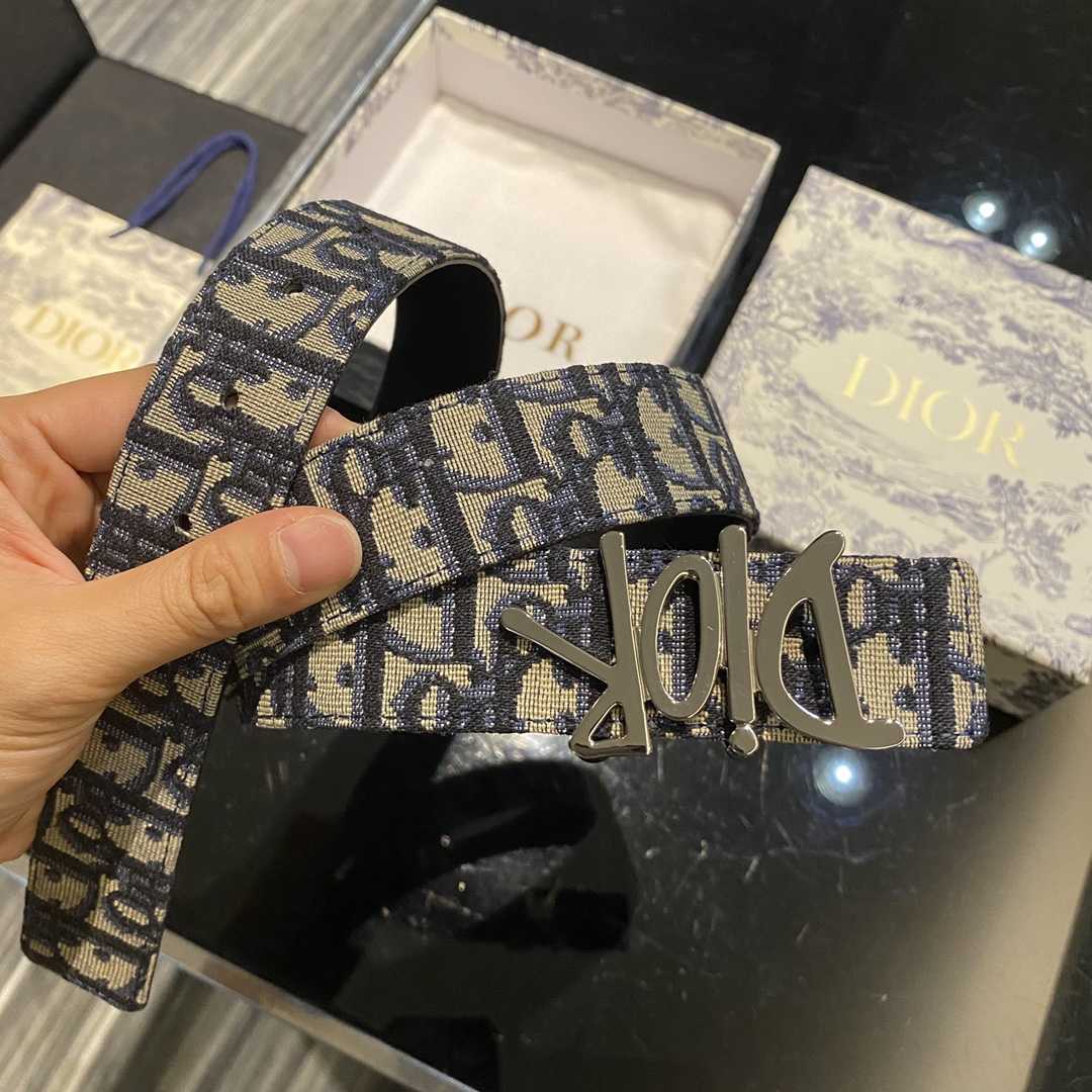 Dior Buckle - DesignerGu