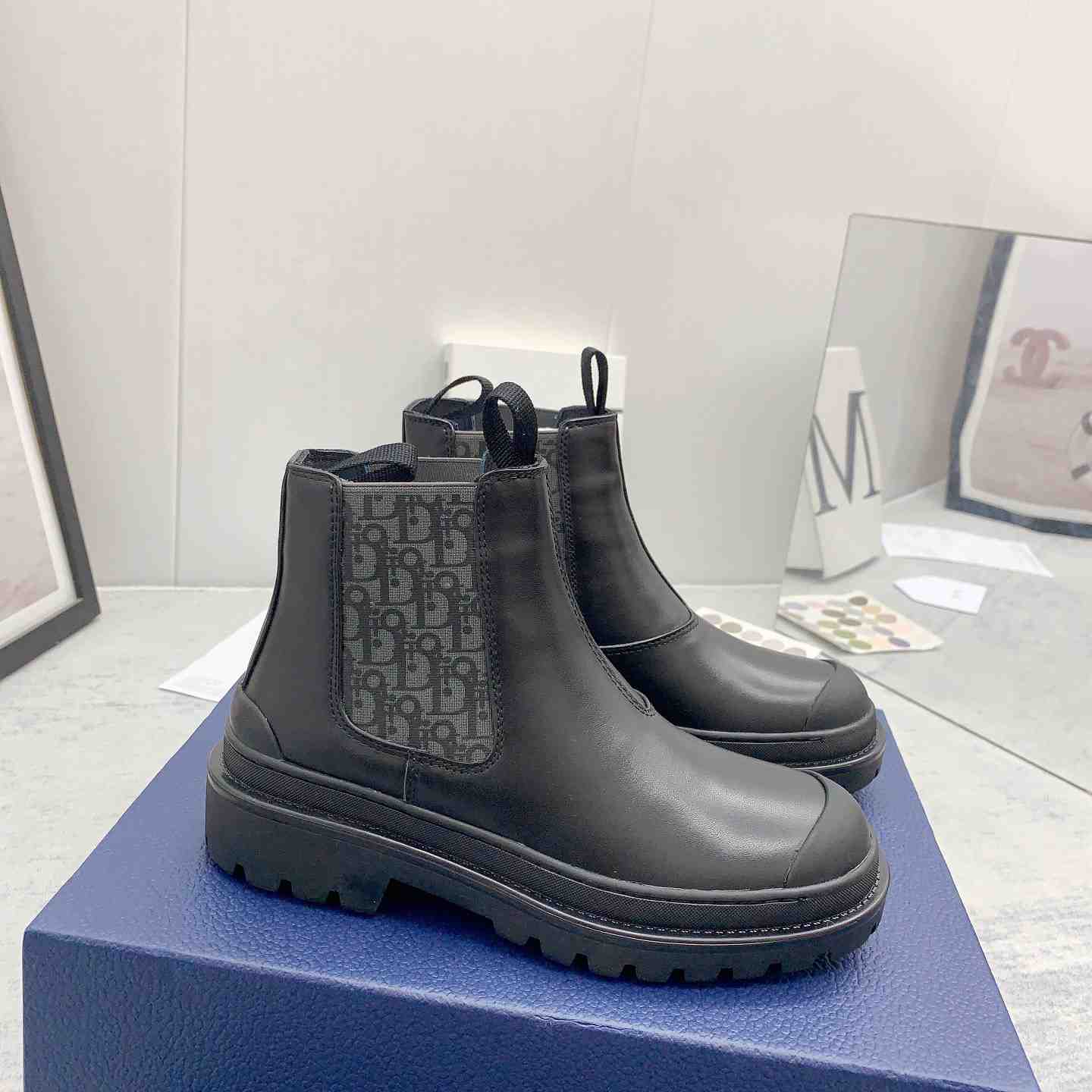 Dior Explorer Chelsea Boot - DesignerGu