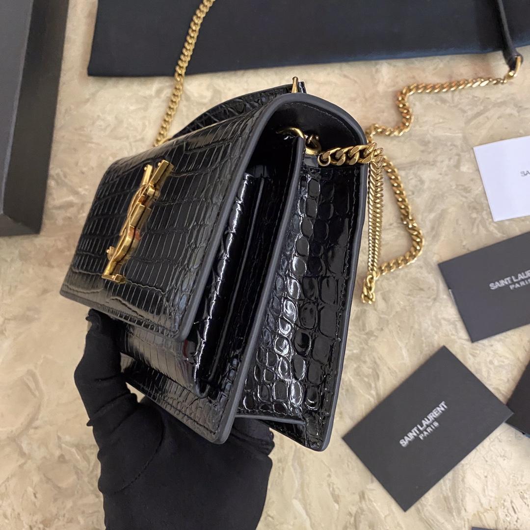 Saint Laurent Sunset Chain Wallet In Crocodile-Embossed Shiny Leather - DesignerGu