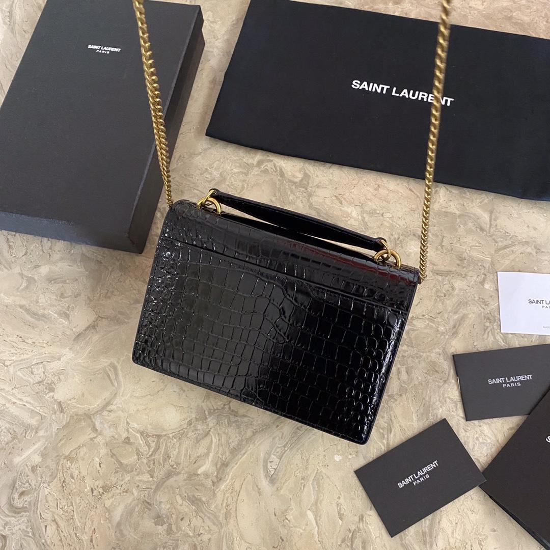 Saint Laurent Sunset Chain Wallet In Crocodile-Embossed Shiny Leather - DesignerGu