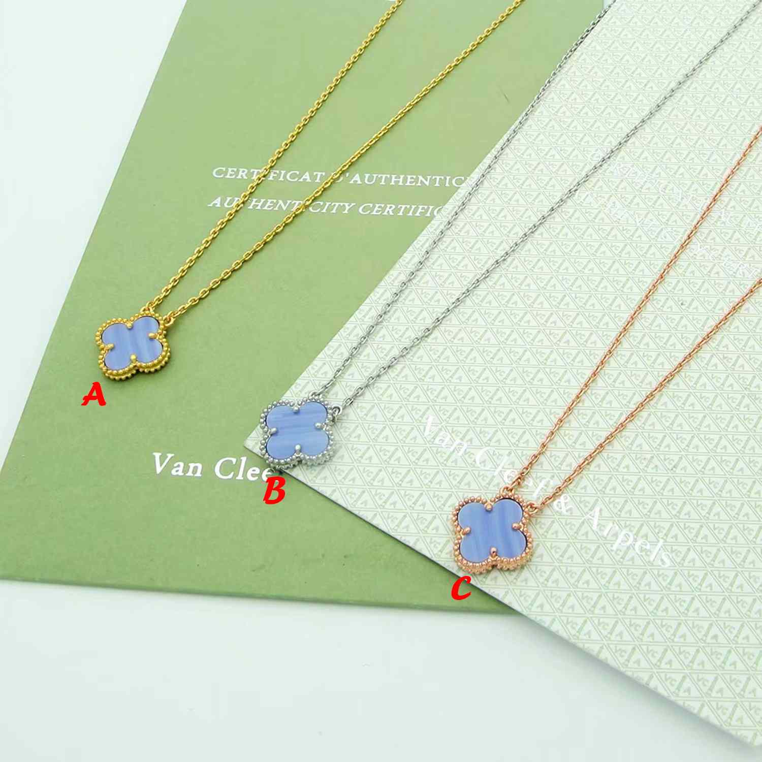 Van Cleef & Arpels Necklace - DesignerGu