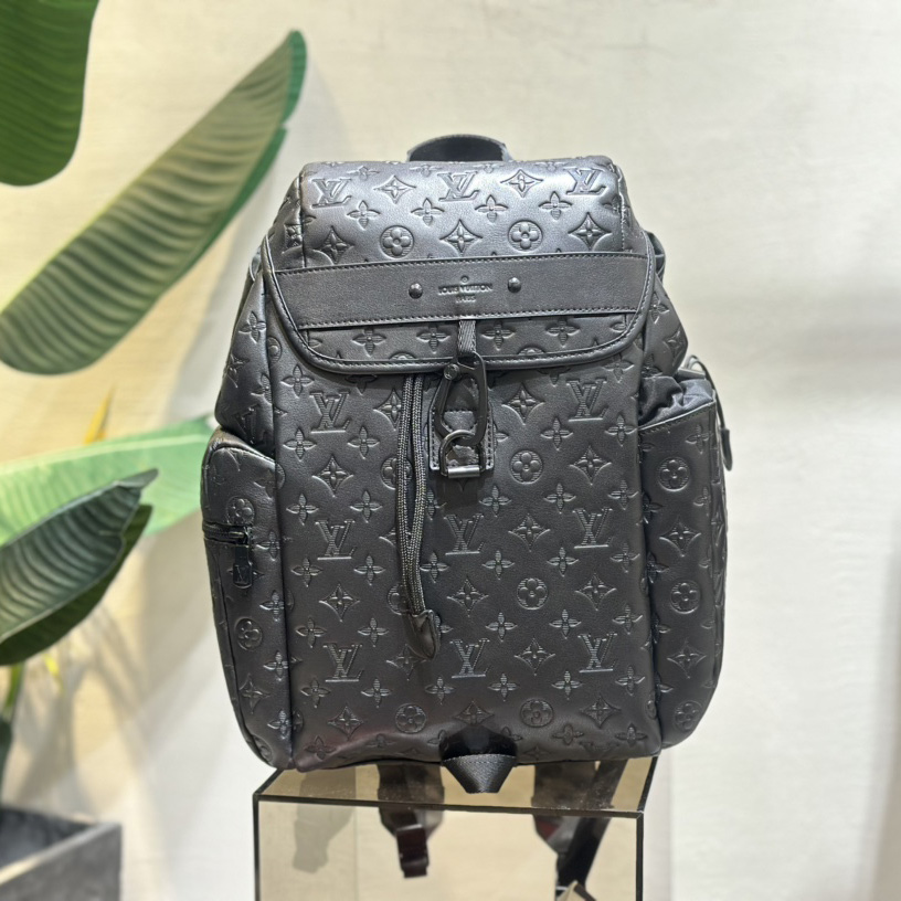 Louis Vuitton Discovery Backpack GM(35-54.5-19cm)  M43680 - DesignerGu