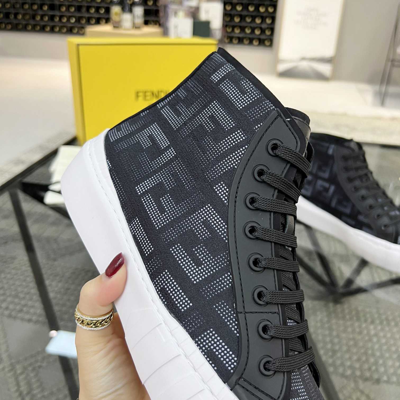 Fendi Logo Sneaker - DesignerGu