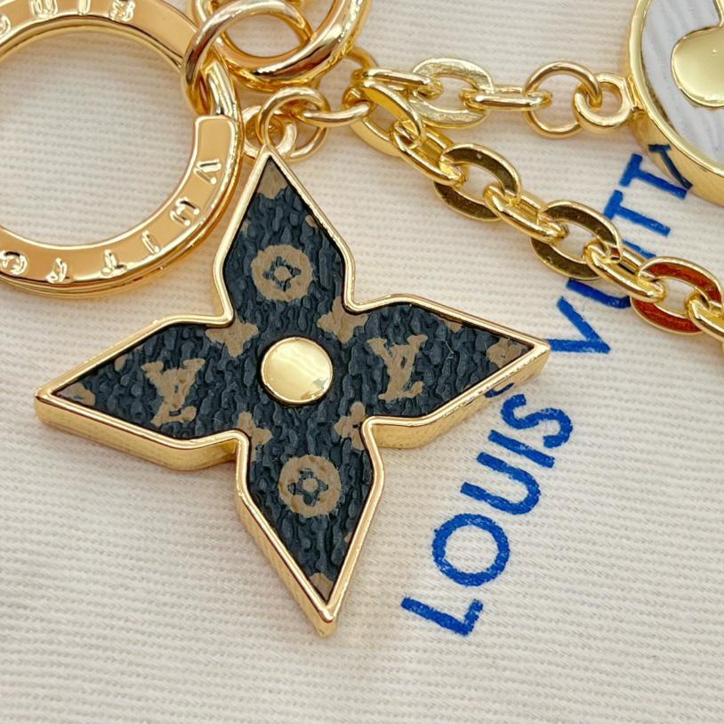 Louis Vuitton Spring Street Bag Charm and Key Holder    - DesignerGu