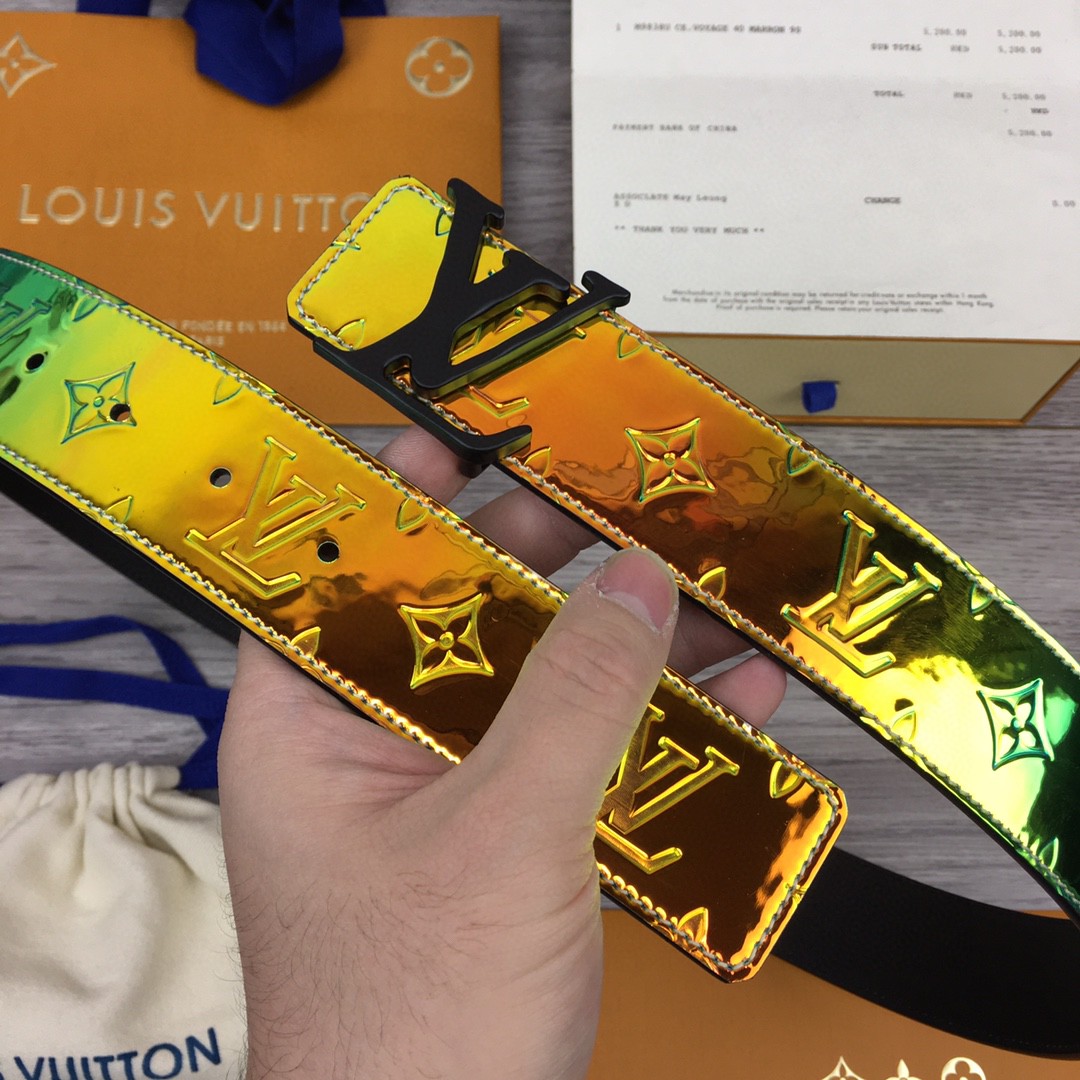 Louis Vuitton 40MM Reversible Belt - DesignerGu