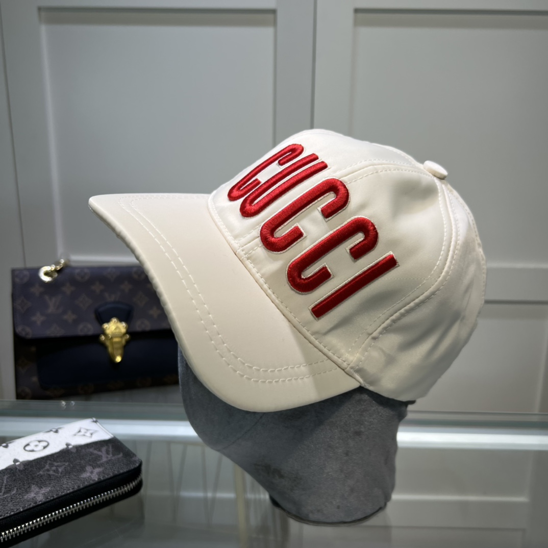 Gucci Baseball Hat - DesignerGu