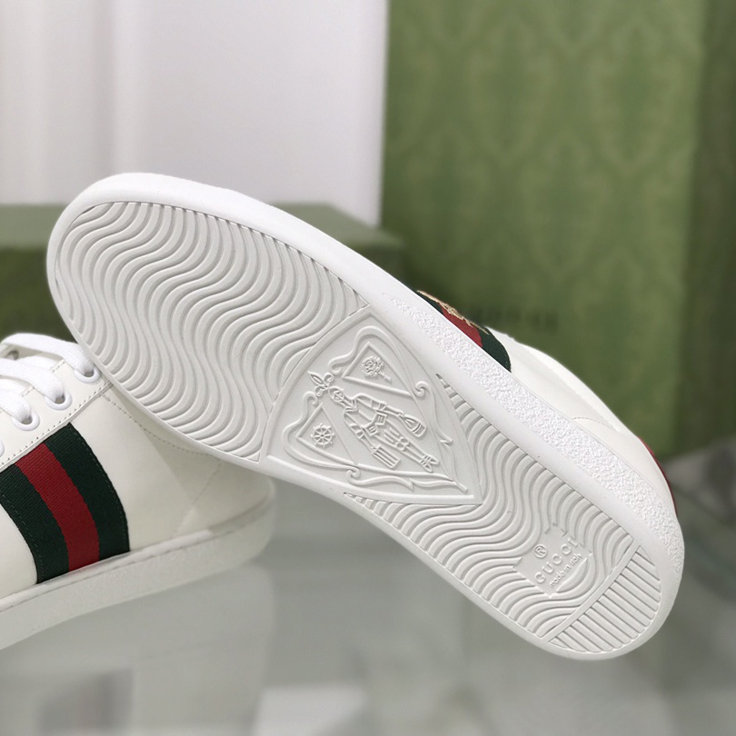 Gucci Ace Sneaker With Bee - DesignerGu