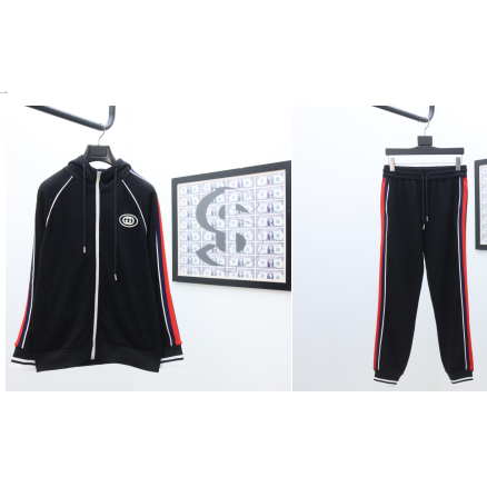 Gucci Zip Jacket & Jogging Pants - DesignerGu