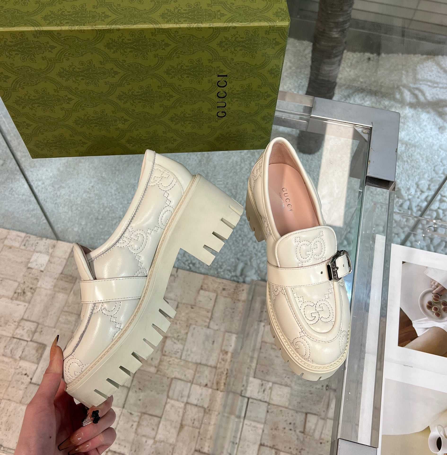 Gucci Women's GG Matelassé Shoe - DesignerGu