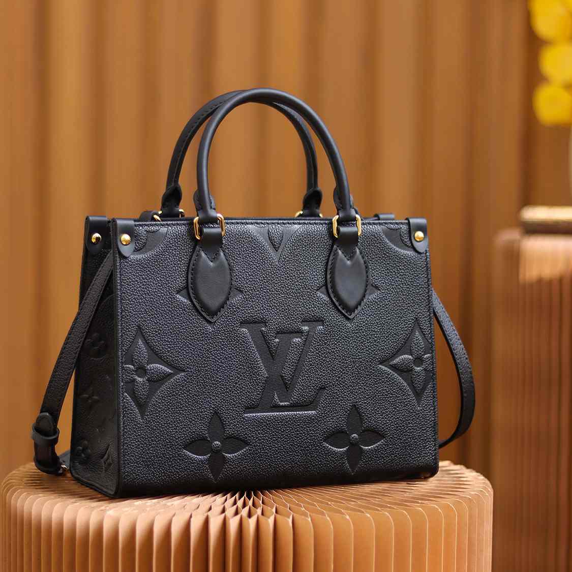 Louis Vuitton Onthego PM(25-19-11.5cm)   M45653 - DesignerGu