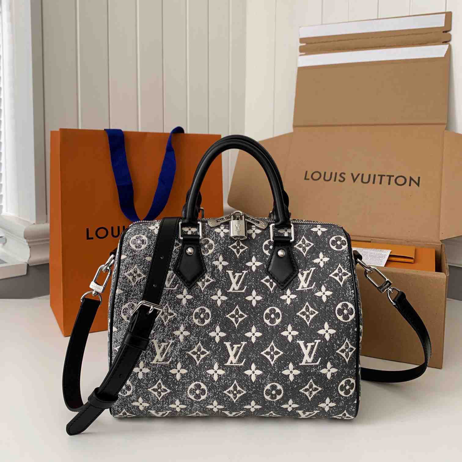 Louis Vuitton Speedy Bandoulière 25(25-19-15cm) - DesignerGu