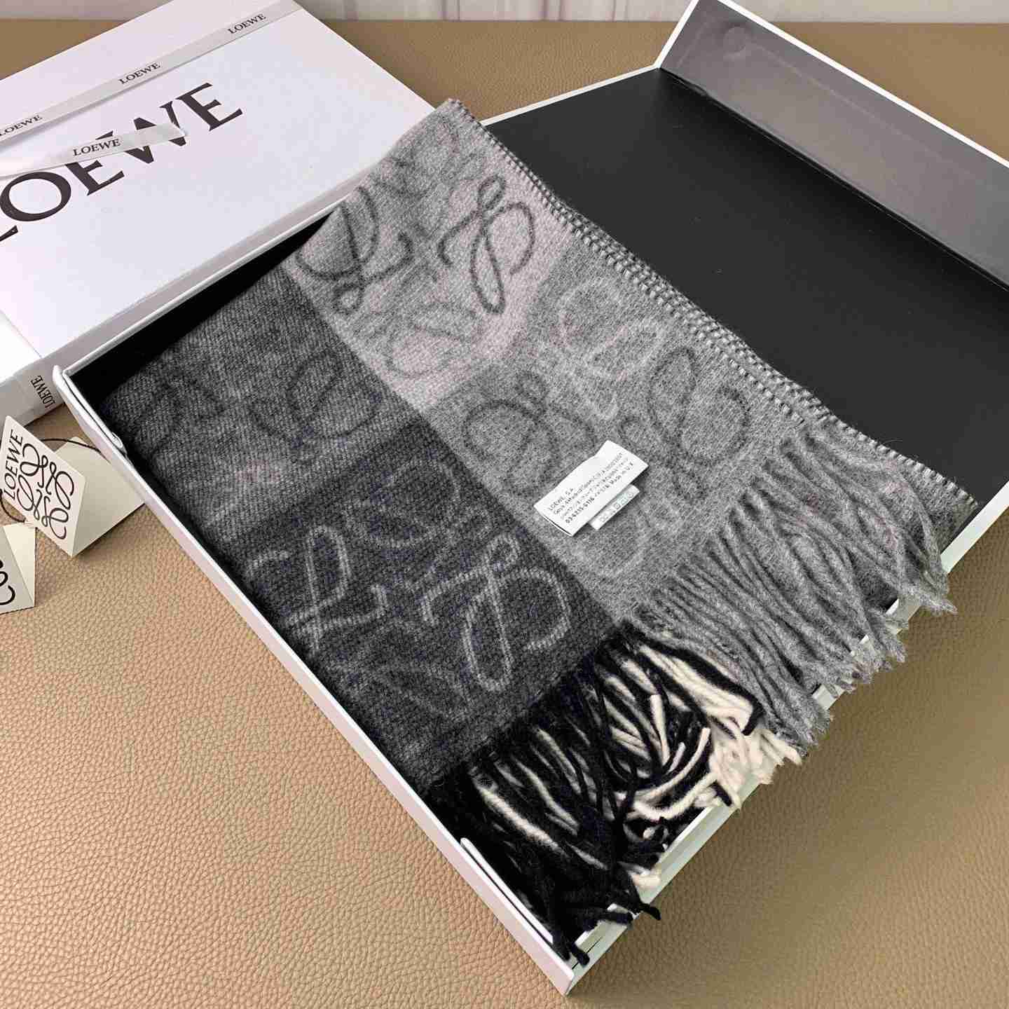 Loewe Anagram Scarf in Wool And Cashmere(38-200cm) - DesignerGu