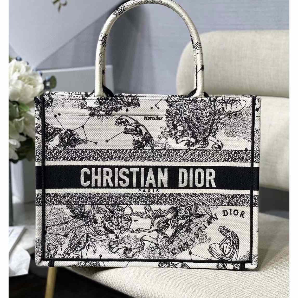 Dior Oblique Embroidered Book Tote（36.5-28-17.5CM）-Embroiderable Characters - DesignerGu