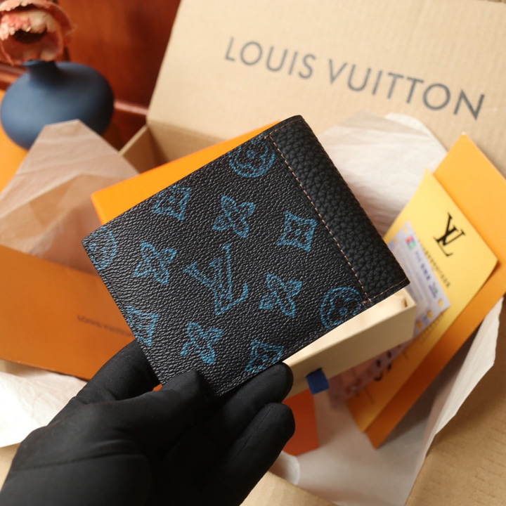 Louis Vuitton Slender Wallet (11-8.5-2cm)   M81821 - DesignerGu