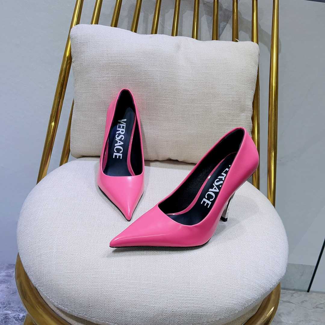 Versace Pin-Point Pumps - DesignerGu