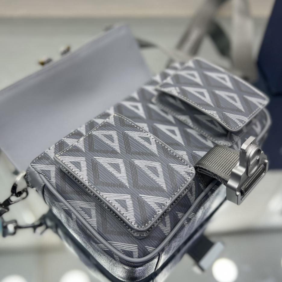 Dior Hit The Road Bag With Strap - DesignerGu