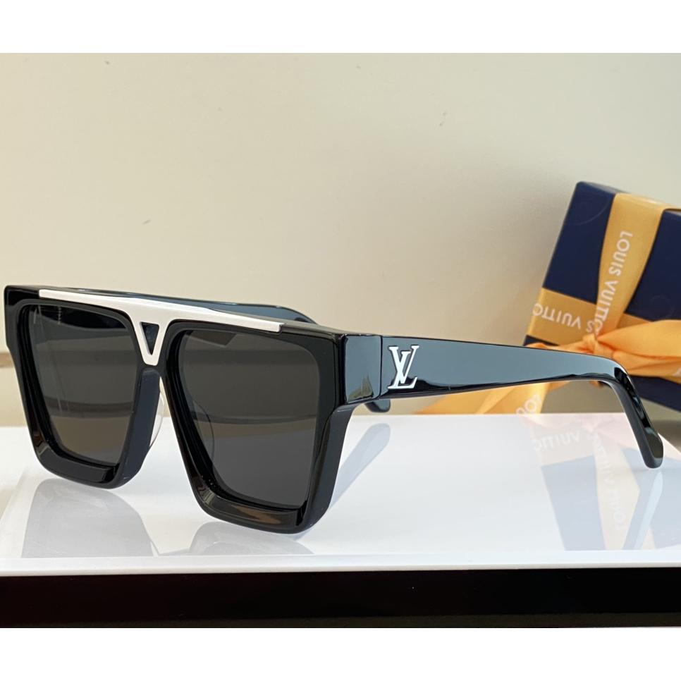 Louis Vuitton 1.1 Evidence Sunglasses     Z1682W - DesignerGu