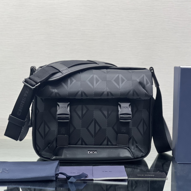 Dior Explorer Messenger Bag - DesignerGu