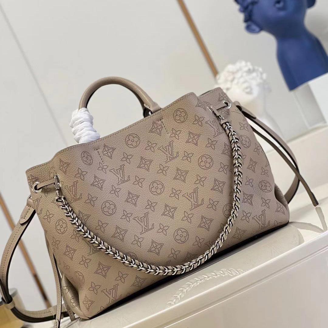 Louis Vuitton Bella Tote(32 x 23 x 13 cm )     M59201 - DesignerGu