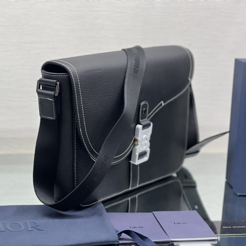 Dior Saddle Messenger Bag - DesignerGu