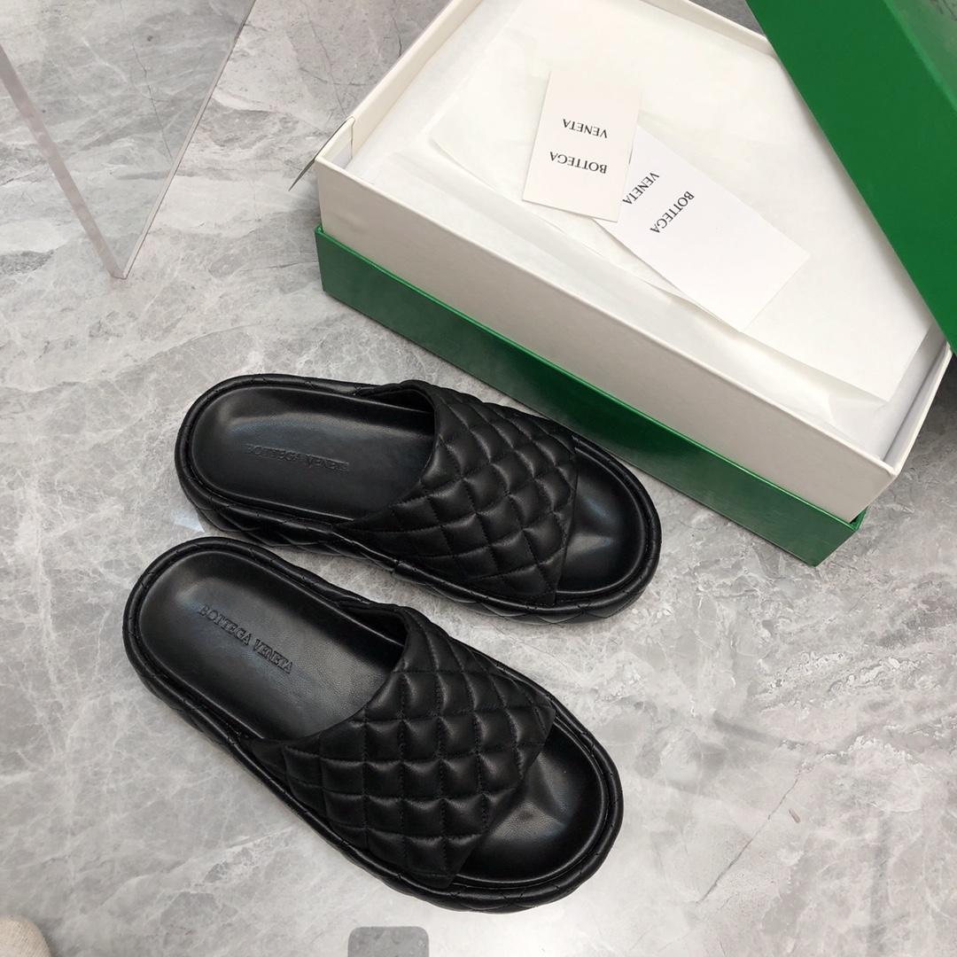 Bottega Veneta Padded  - DesignerGu