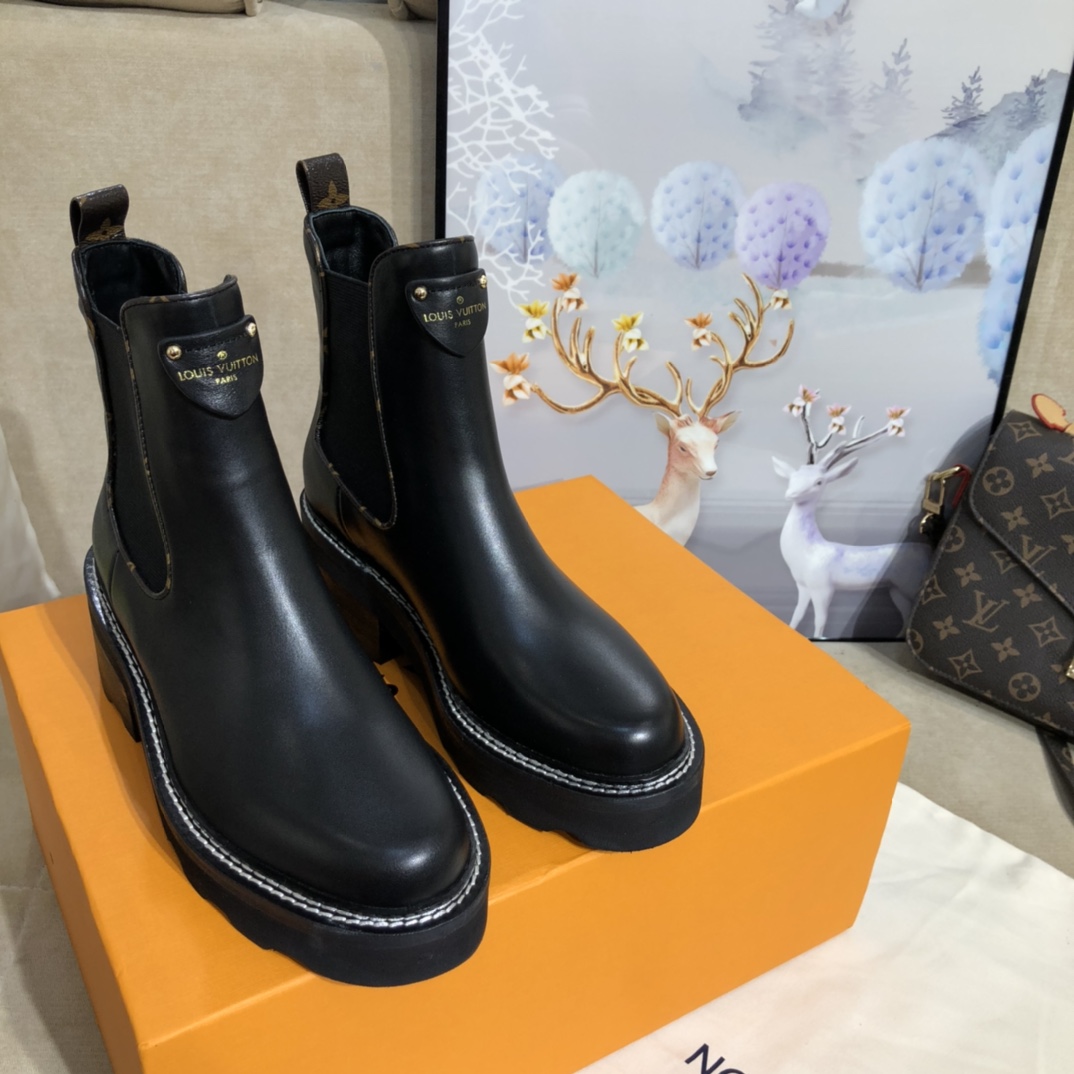 Louis Vuitton Lv Beaubourg Ankle Boot     1A8949 - DesignerGu