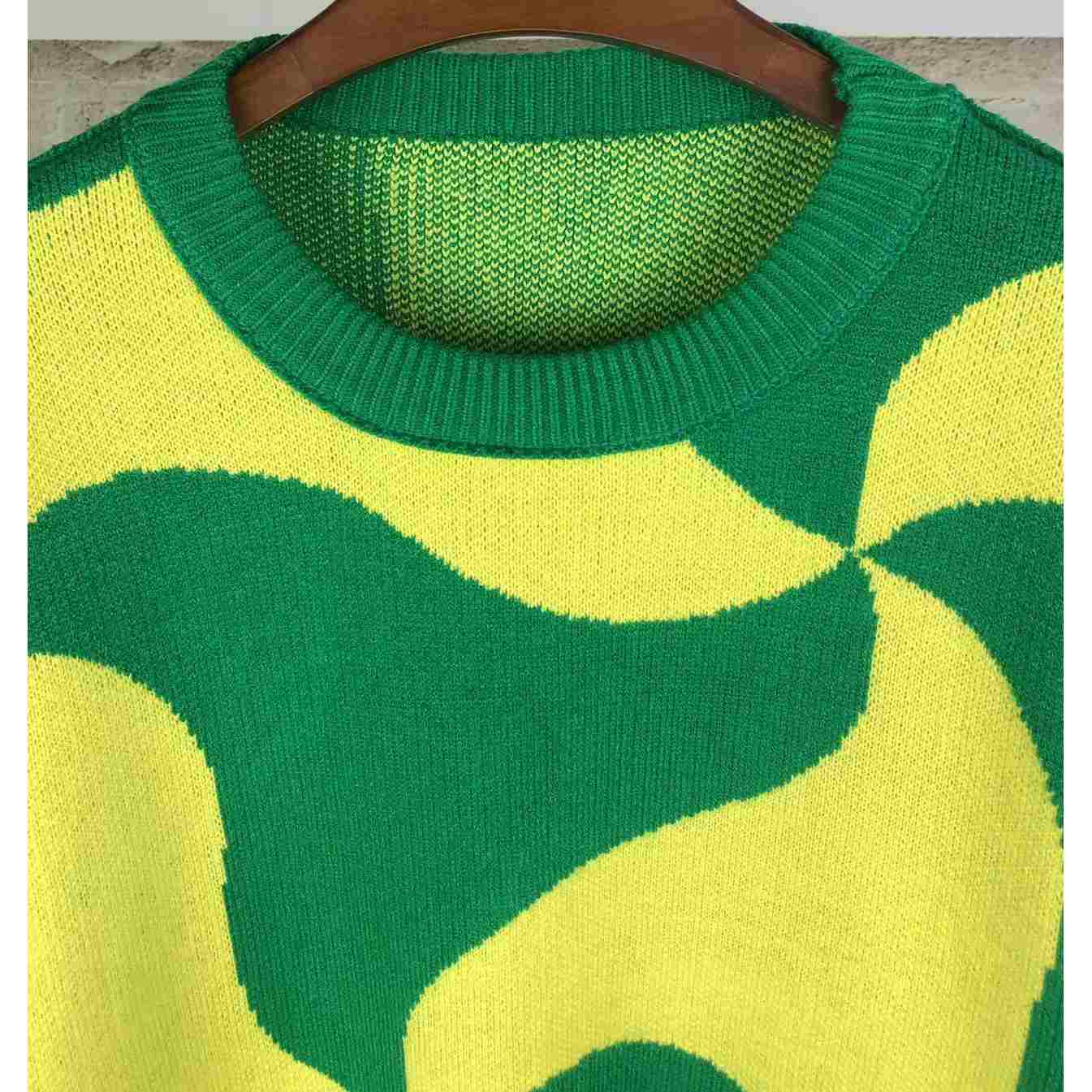 Bottega Veneta Heavyweight Wool Jacquard Wavy Triangle Sweater - DesignerGu