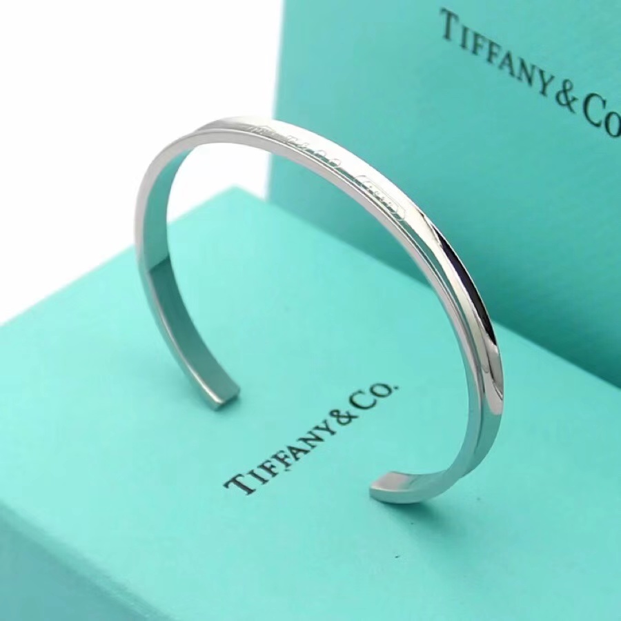 Tiffany&CO 1837 Cuff In Silver - DesignerGu