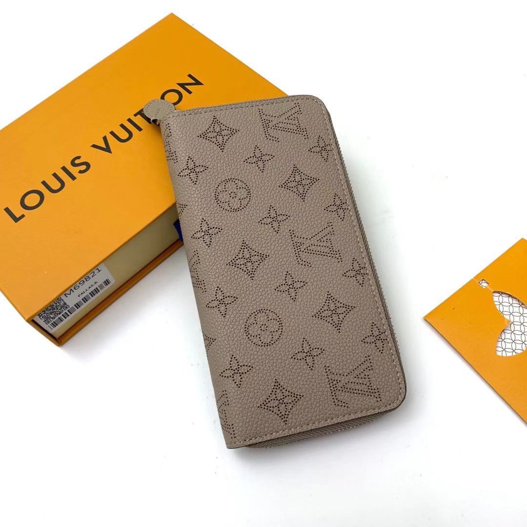 Louis Vuitton Zippy Wallet(19.5-10.5-2.5CM)     M69821 - DesignerGu