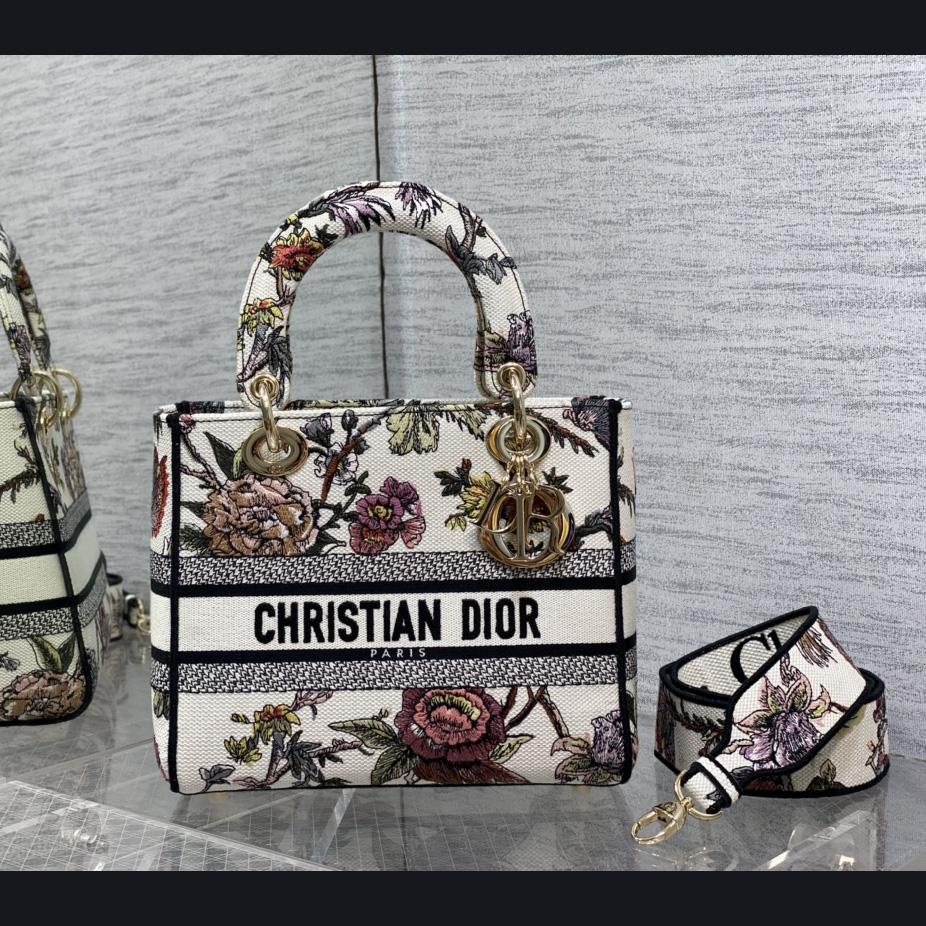 Dior Medium Lady D-lite Bag - DesignerGu